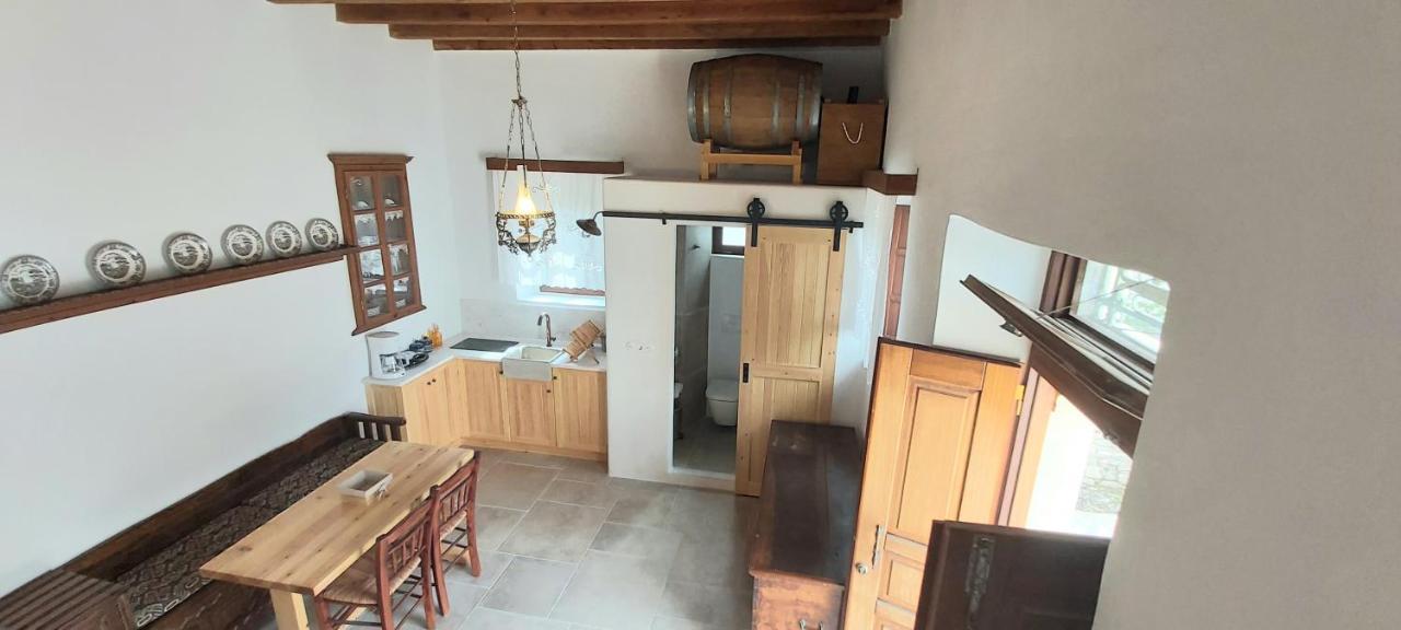 Small Traditional House In Asfendiou Kos בית נופש *